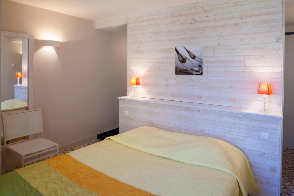 Logis Hôtel Vent d'Iroise Plougonvelin Kamer foto