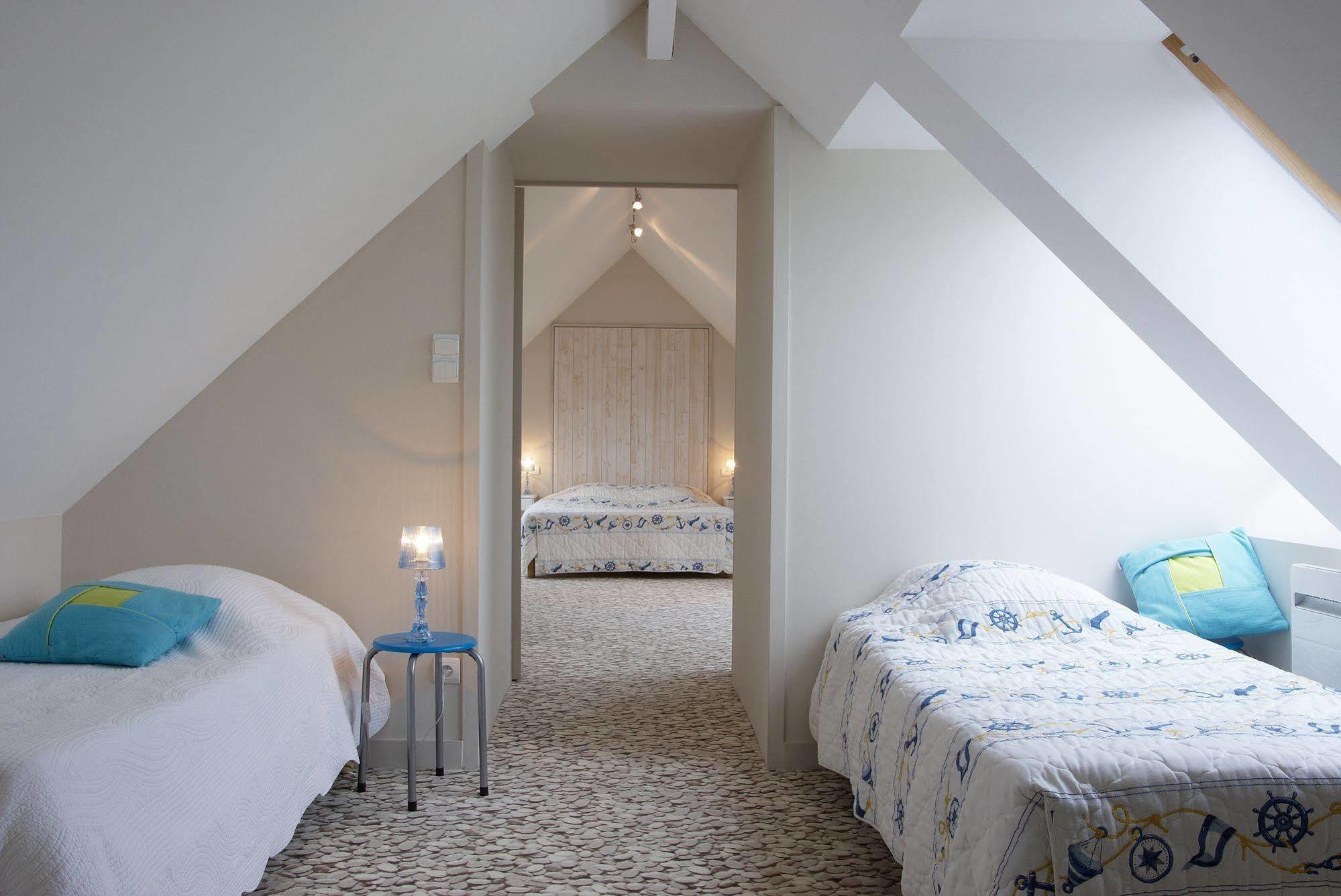 Logis Hôtel Vent d'Iroise Plougonvelin Buitenkant foto